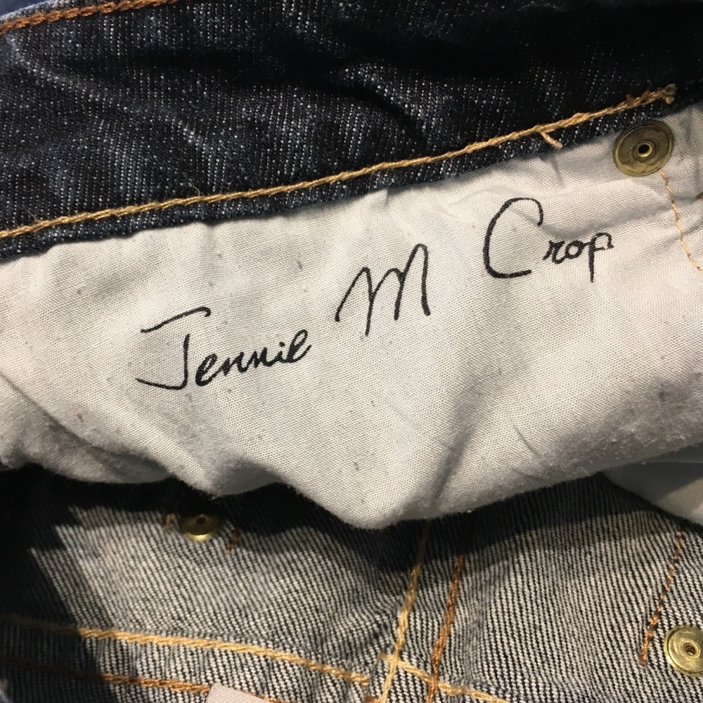 Chico Platinum SZ 1 cropped denim gold trim jeans - Picture 3 of 8
